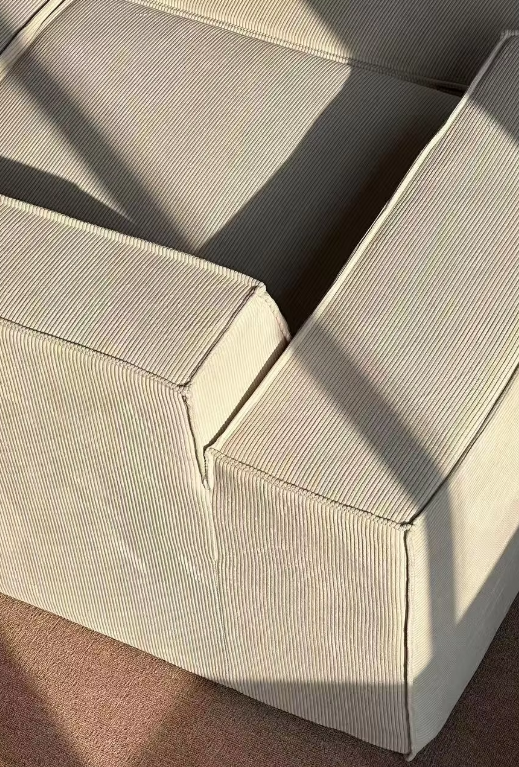 Tofu Sofa